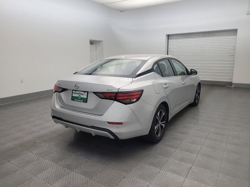 Used 2021 Nissan Sentra SV FWD image 9