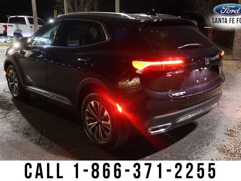 Used 2024 Buick Envision Preferred image 3