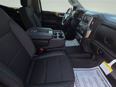 Used 2024 Chevrolet Silverado 1500 Custom image 25