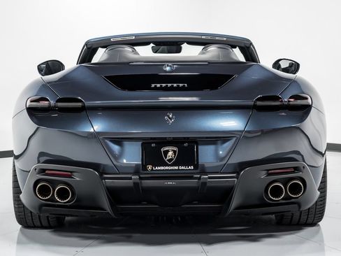 Used 2024 Ferrari Roma Spider RWD image 4