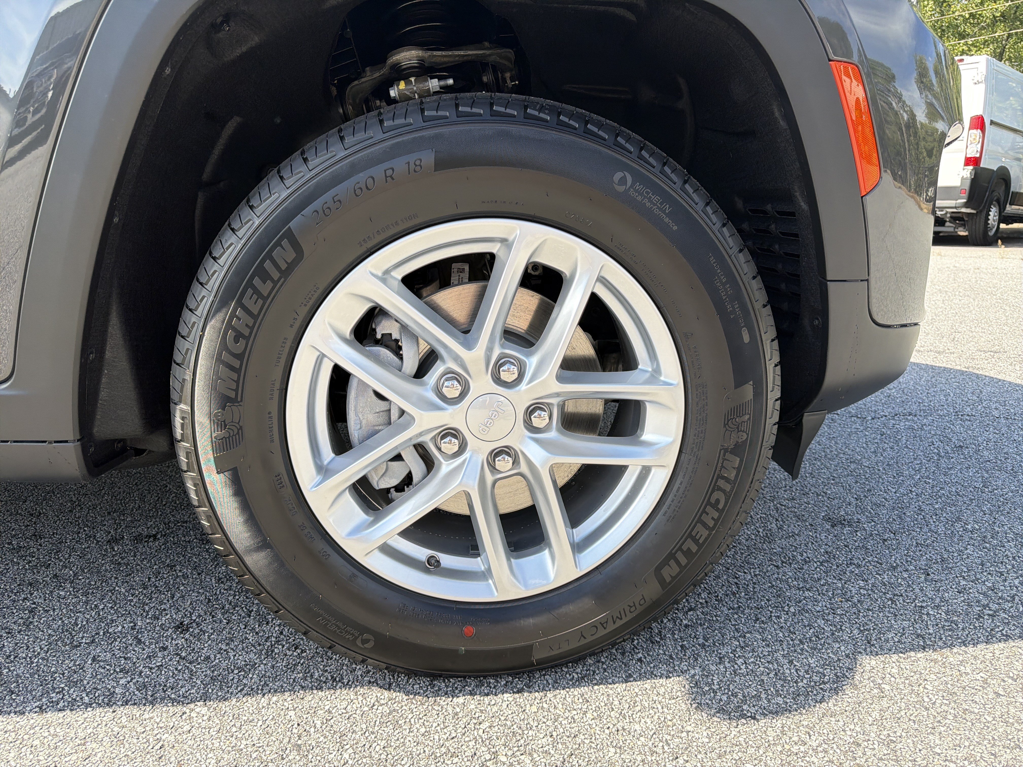 New 2026 Jeep Grand Cherokee Laredo X AWD/4WD image 14