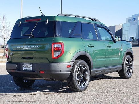 Used 2023 Ford Bronco Sport Outer Banks w/ Tech Package image 5