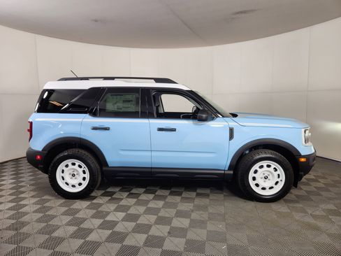 New 2026 Ford Bronco Sport Heritage w/ Convenience Package AWD/4WD image 8
