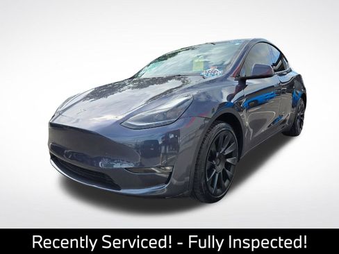 Used 2023 Tesla Model Y Long Range AWD/4WD image 3