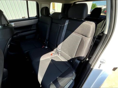 Used 2025 Hyundai Santa Fe SE image 35