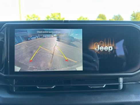 Used 2024 Jeep Wrangler Unlimited Rubicon 4xe image 60