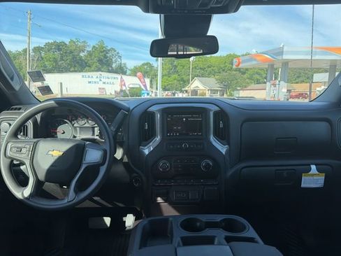 New 2026 Chevrolet Silverado 2500 Custom w/ Custom Value Package AWD/4WD image 9
