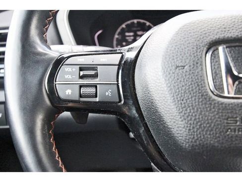 Used 2024 Honda Pilot TrailSport image 19
