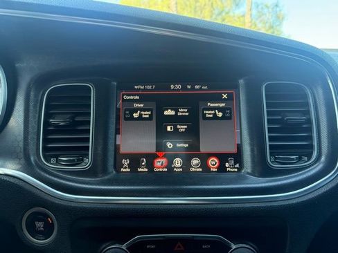 Used 2015 Dodge Charger R/T image 24