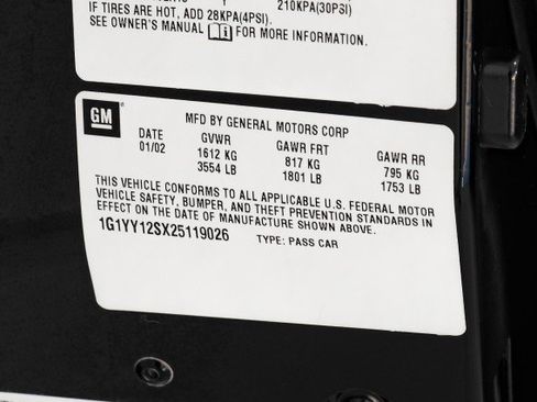 Used 2002 Chevrolet Corvette Z06 w/ Memory Pkg image 40