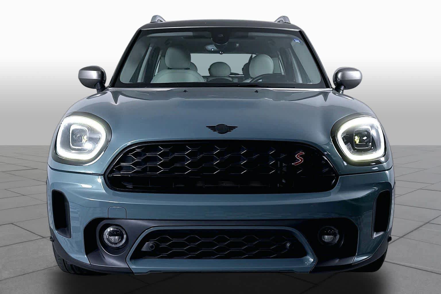 Used 2024 MINI Cooper Countryman S FWD image 3