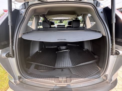 Used 2019 Honda CR-V Touring image 9