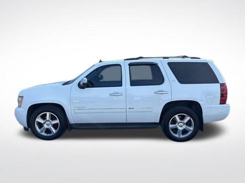 Used 2011 Chevrolet Tahoe LTZ RWD image 10