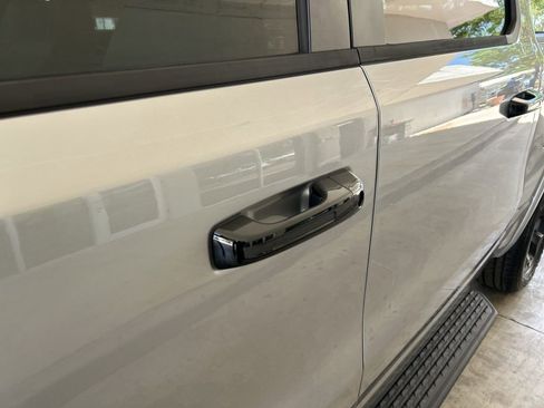 Used 2025 RAM 1500 Big Horn AWD/4WD image 17