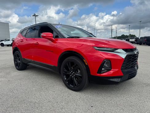 Used 2022 Chevrolet Blazer RS w/ Enhanced Convenience Package FWD image 11