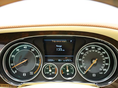 Used 2014 Bentley Flying Spur W12 AWD/4WD image 29