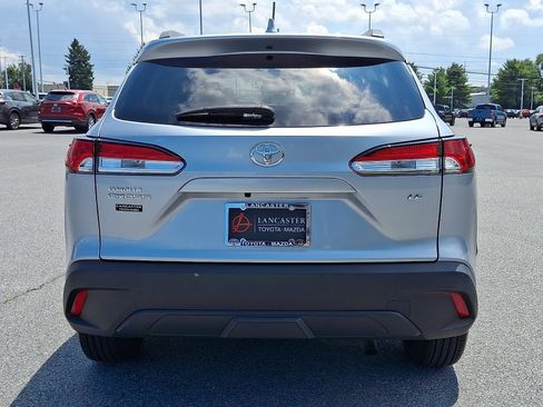 Certified 2023 Toyota Corolla Cross LE FWD image 6