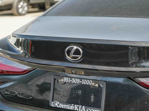 Used 2022 Lexus ES 350 w/ Premium Package FWD image 13