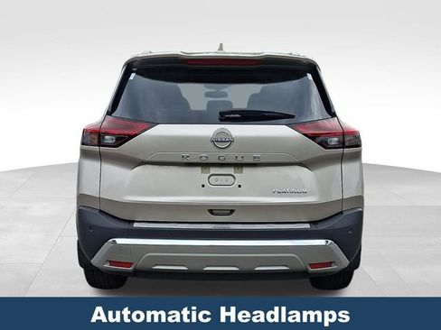 Used 2023 Nissan Rogue Platinum FWD image 6