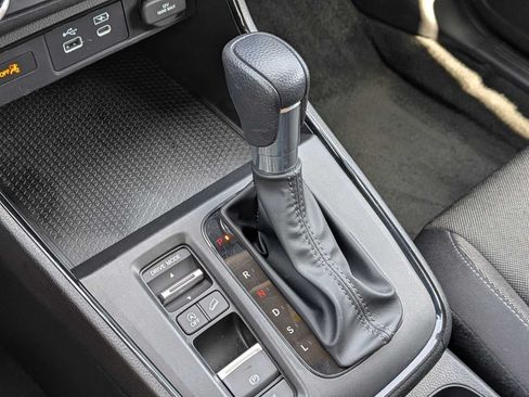 Certified 2025 Honda CR-V EX image 30