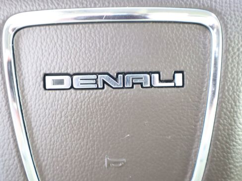 Used 2016 GMC Yukon XL Denali w/ Open Road Package image 35