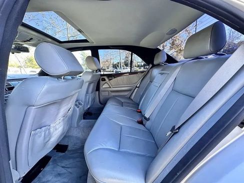 Used 1997 Mercedes-Benz E 320 Sedan image 25