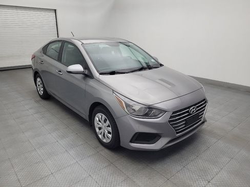 Used 2021 Hyundai Accent SE FWD image 13