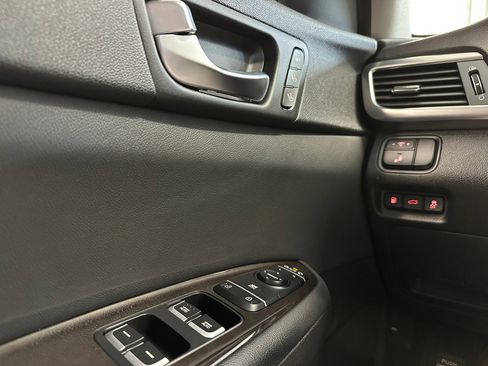 Used 2018 Kia Optima EX w/ Premium Package image 31