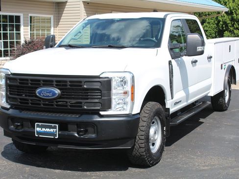 Used 2025 Ford F250 XL w/ XL Off-Road Package AWD/4WD image 12