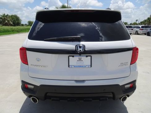 Certified 2023 Honda Passport Elite image 5
