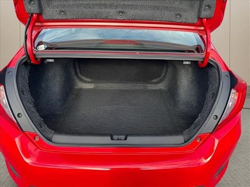 Used 2018 Honda Civic EX image 15