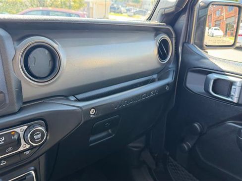 Used 2022 Jeep Wrangler Unlimited Sport AWD/4WD image 27