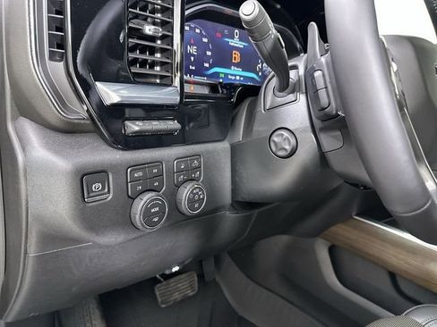 New 2026 Chevrolet Silverado 1500 High Country w/ Midnight Edition AWD/4WD image 18