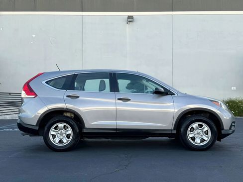 Used 2013 Honda CR-V LX image 2