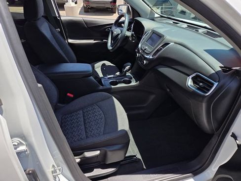 Certified 2023 Chevrolet Equinox LT FWD image 15