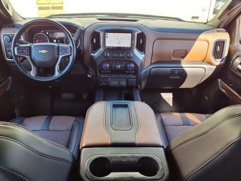 Used 2020 Chevrolet Silverado 1500 High Country image 5