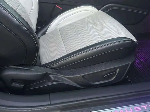 Used 2024 Ford Mustang GT Premium image 13