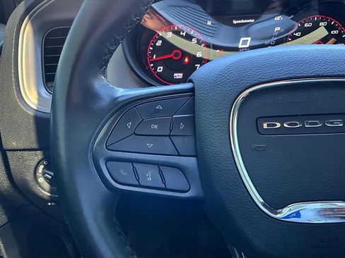 Used 2023 Dodge Charger SXT w/ Blacktop Package image 18