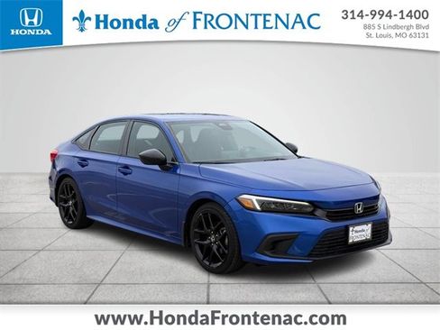 Used 2023 Honda Civic Sport image 1