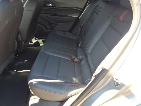 Used 2024 Chevrolet Trax RS w/ Driver Confidence Package image 8