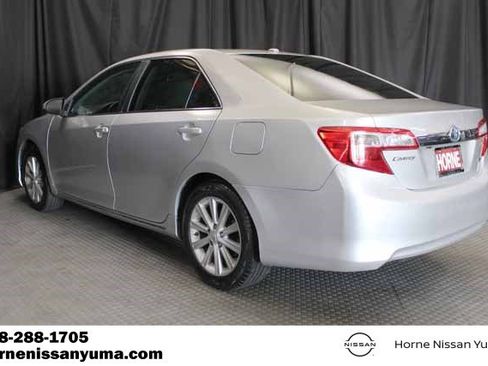 Used 2012 Toyota Camry XLE w/ Convenience Pkg image 15