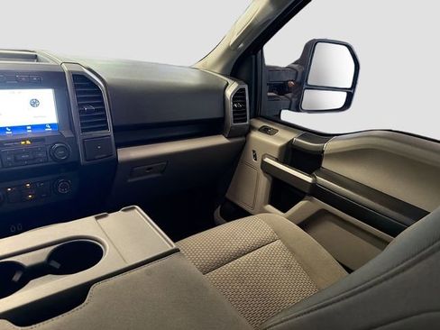 Used 2019 Ford F150 XLT image 21