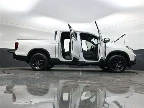 New 2026 Honda Ridgeline Black Edition image 54