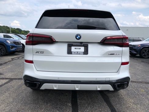 Used 2023 BMW X5 xDrive45e w/ Executive Package image 5