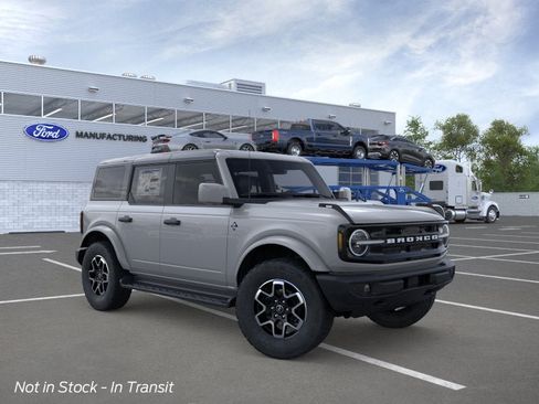 New 2026 Ford Bronco Outer Banks AWD/4WD image 7