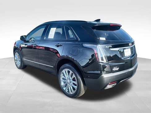 Used 2023 Cadillac XT5 Sportv w/ Technology Package AWD/4WD image 6