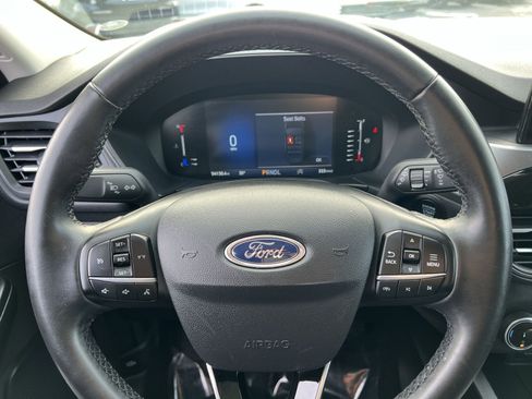 Used 2024 Ford Escape Active image 16
