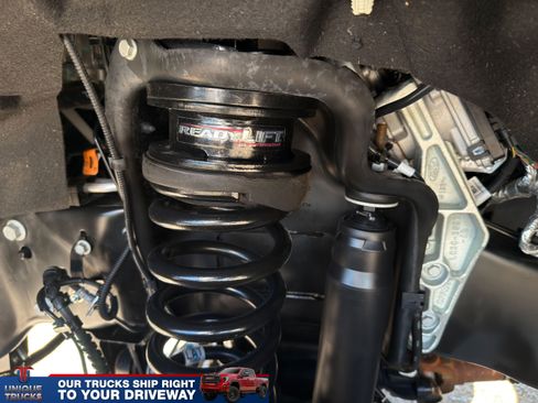 Used 2026 Ford F250 Lariat w/ Tremor Off-Road Package image 8