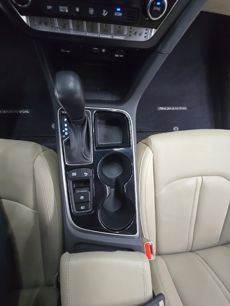 Used 2019 Hyundai Sonata Limited w/ Ultimate Package 02 FWD image 36