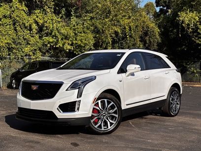 Certified 2025 Cadillac XT5 Sportv w/ LPO, Floor Liner Package